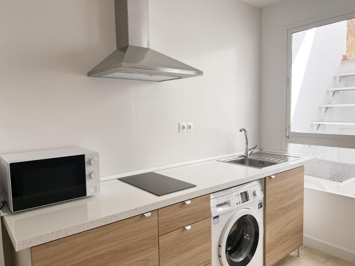 Economical Homes In Center マラガ エクステリア 写真
