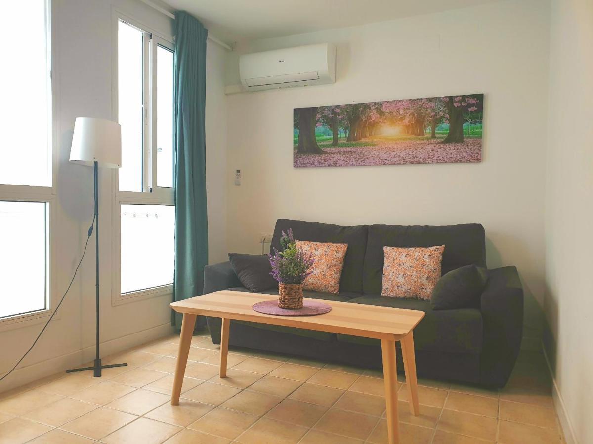 Economical Homes In Center マラガ エクステリア 写真